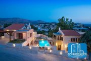 Sivas Kreta, Sivas: 3 hervorragende Villen mit Gemeinschaftspool als Komplex zu verkaufen Haus kaufen